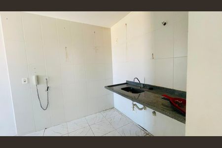 Cozinha de apartamento para alugar com 2 quartos, 56m² em Outeiro de Passárgada, Cotia