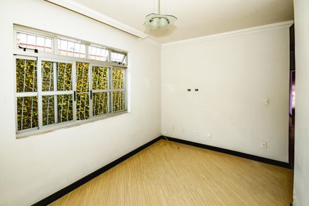 Apartamento para alugar com 3 quartos, 77m² em Santa Amelia, Belo Horizonte