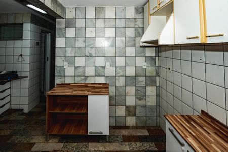 Cozinha de apartamento para alugar com 3 quartos, 77m² em Santa Amelia, Belo Horizonte