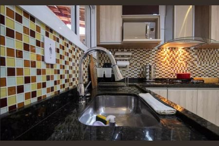 COZINHA de casa à venda com 3 quartos, 140m² em Pestana, Osasco