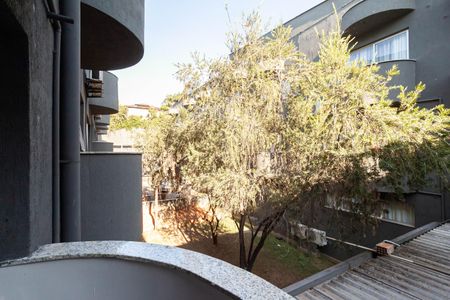 Varanda de kitnet/studio à venda com 1 quarto, 23m² em São Luiz, Belo Horizonte