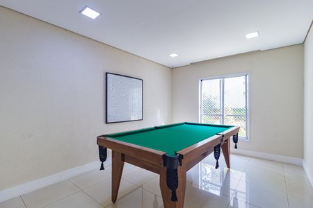 Apartamento à venda com 65m², 2 quartos e 1 vaga Apartamento à venda com 65m², 2 quartos e 1 vagaSalão de jogos