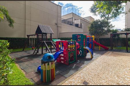 Apartamento à venda com 65m², 2 quartos e 1 vaga Apartamento à venda com 65m², 2 quartos e 1 vagaPlayground