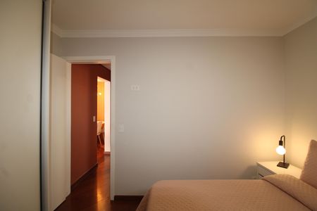 Apartamento à venda com 58m², 2 quartos e 1 vagaQuarto 2