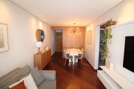 Apartamento à venda com 58m², 2 quartos e 1 vagaSala