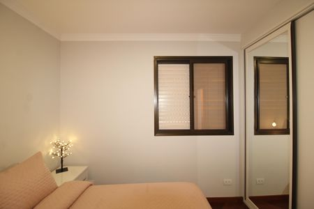 Apartamento à venda com 58m², 2 quartos e 1 vagaQuarto 2