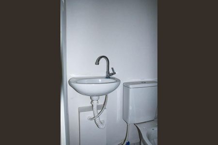 Apartamento à venda com 38m², 1 quarto e sem vaga Apartamento à venda com 38m², 1 quarto e sem vagaBanheiro