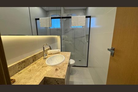 Apartamento à venda com 88m², 2 quartos e 2 vagas Apartamento à venda com 88m², 2 quartos e 2 vagasBanheiro