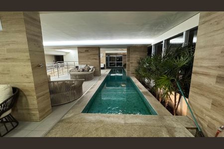 Piscina de apartamento à venda com 2 quartos, 88m² em Setor Marista, Goiânia