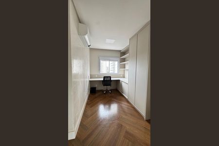 Apartamento à venda com 88m², 2 quartos e 2 vagas Apartamento à venda com 88m², 2 quartos e 2 vagasQuarto