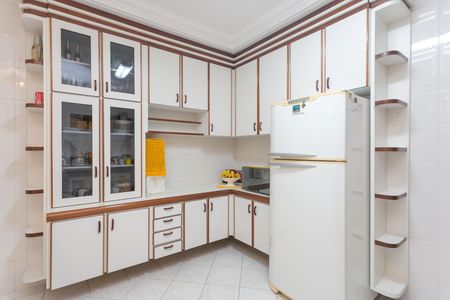 Cozinha - Armários de casa para alugar com 3 quartos, 190m² em Jardim Norma, São Paulo