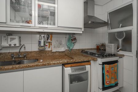 Cozinha de casa de condomínio à venda com 3 quartos, 218m² em Jardim Carvalho, Porto Alegre