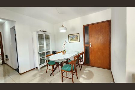 Apartamento para alugar com 75m², 2 quartos e 1 vaga Apartamento para alugar com 75m², 2 quartos e 1 vagaSala