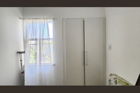 Quarto 2 de apartamento para alugar com 2 quartos, 75m² em Pituba, Salvador