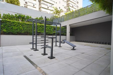 Studio para alugar com 37m², 1 quarto e 1 vaga Studio para alugar com 37m², 1 quarto e 1 vagaAcademia