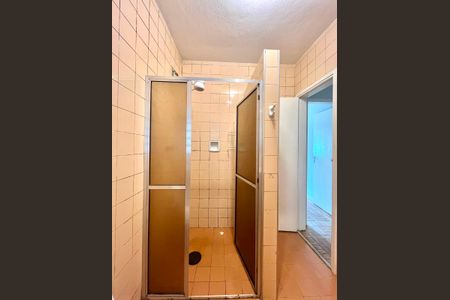 Casa à venda com 130m², 3 quartos e 4 vagas Casa à venda com 130m², 3 quartos e 4 vagasBanheiro