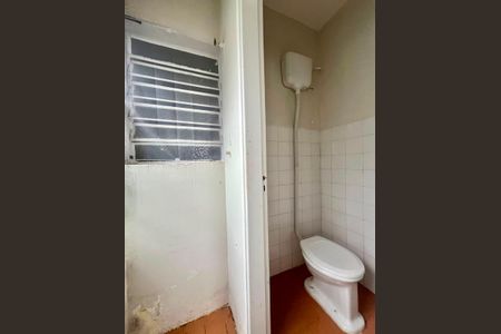 Casa à venda com 130m², 3 quartos e 4 vagas Casa à venda com 130m², 3 quartos e 4 vagasÁrea de Serviço