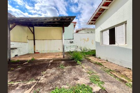 Quintal de casa à venda com 3 quartos, 130m² em Chácara da Barra, Campinas