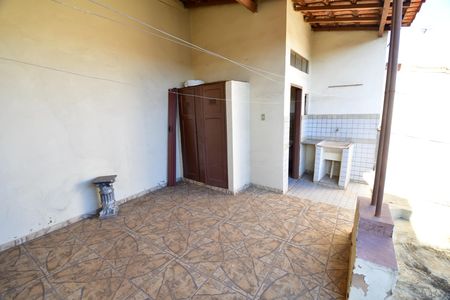 Casa para alugar com 173m², 3 quartos e 2 vagasVaranda