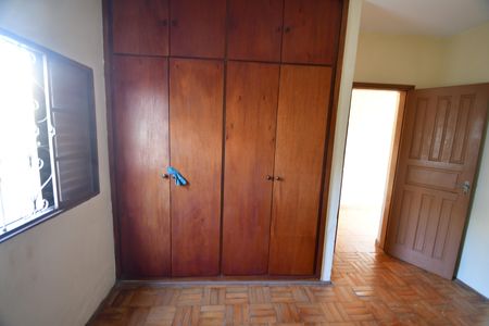 Casa para alugar com 173m², 3 quartos e 2 vagasQuarto 3