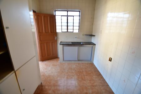 Casa para alugar com 173m², 3 quartos e 2 vagasCozinha