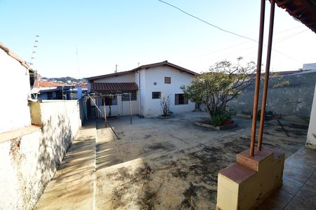 Quintal de casa para alugar com 3 quartos, 173m² em Jardim Nossa Senhora Auxiliadora, Campinas
