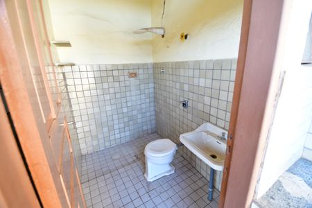 Casa para alugar com 173m², 3 quartos e 2 vagasBanheiro de serviço
