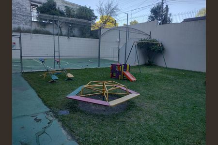 Apartamento para alugar com 75m², 2 quartos e 1 vaga Apartamento para alugar com 75m², 2 quartos e 1 vagaÁrea comum - Playground