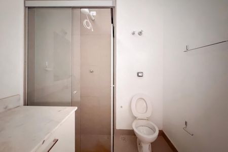 Apartamento para alugar com 120m², 4 quartos e 1 vaga Apartamento para alugar com 120m², 4 quartos e 1 vagaBanheiro Social