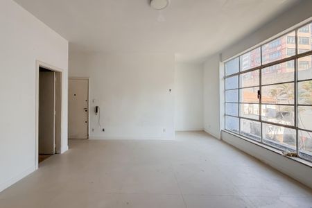 Apartamento para alugar com 120m², 4 quartos e 1 vaga Apartamento para alugar com 120m², 4 quartos e 1 vagaSala