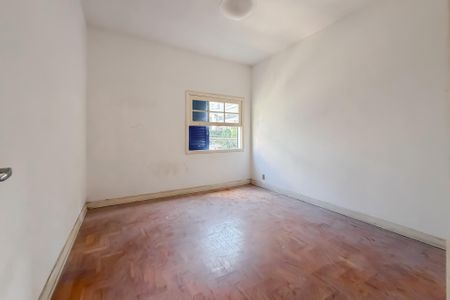 Apartamento para alugar com 120m², 4 quartos e 1 vaga Apartamento para alugar com 120m², 4 quartos e 1 vagaQuarto 2