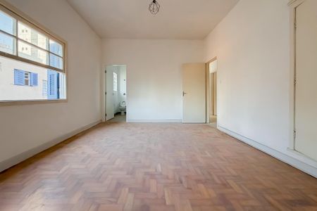 Apartamento para alugar com 120m², 4 quartos e 1 vaga Apartamento para alugar com 120m², 4 quartos e 1 vagaSuíte