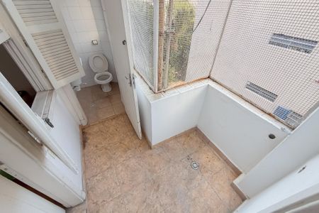 Apartamento para alugar com 120m², 4 quartos e 1 vaga Apartamento para alugar com 120m², 4 quartos e 1 vagaÁrea de Serviço