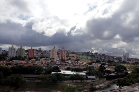 Apartamento para alugar com 44m², 2 quartos e 1 vagaVista da Varanda da Sala