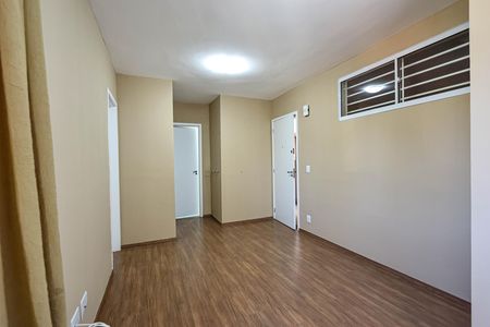 Sala de apartamento para alugar com 2 quartos, 44m² em Estoril, Belo Horizonte