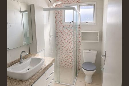 Banheiro de apartamento para alugar com 2 quartos, 54m² em Vila Odim Antao, Sorocaba