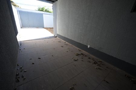 Casa à venda com 84m², 3 quartos e 2 vagas