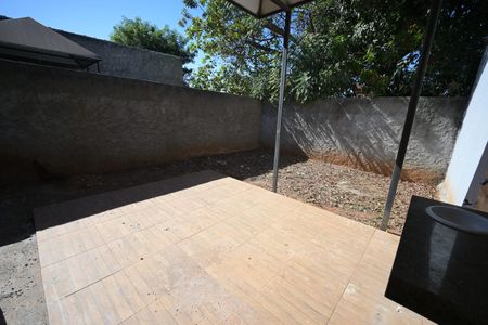 Casa à venda com 84m², 3 quartos e 2 vagas