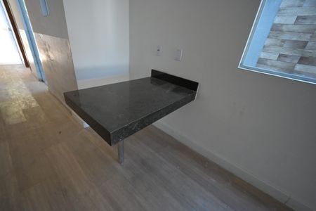 Casa à venda com 84m², 3 quartos e 2 vagas
