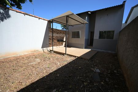 Casa à venda com 84m², 3 quartos e 2 vagas