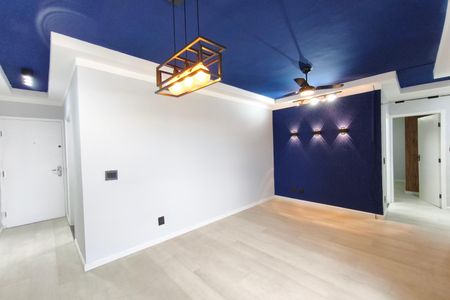 Apartamento para alugar com 73m², 3 quartos e 1 vaga Apartamento para alugar com 73m², 3 quartos e 1 vagaSala