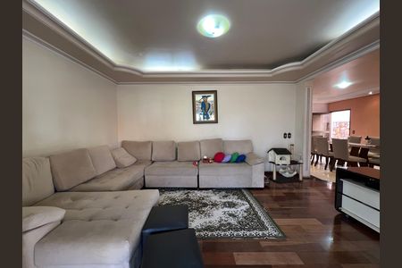 Casa para alugar com 514m², 7 quartos e 4 vagas Casa para alugar com 514m², 7 quartos e 4 vagasSala 1