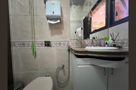 Casa para alugar com 514m², 7 quartos e 4 vagas Casa para alugar com 514m², 7 quartos e 4 vagasBanheiro da suíte 6