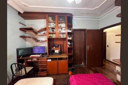 Casa para alugar com 514m², 7 quartos e 4 vagas Casa para alugar com 514m², 7 quartos e 4 vagasQuarto suite 2