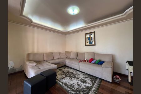 Casa para alugar com 514m², 7 quartos e 4 vagas Casa para alugar com 514m², 7 quartos e 4 vagasSala 1