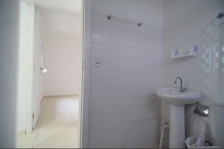 Casa para alugar com 60m², 3 quartos e 1 vagaBanheiro