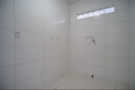 Casa para alugar com 60m², 3 quartos e 1 vagaCozinha