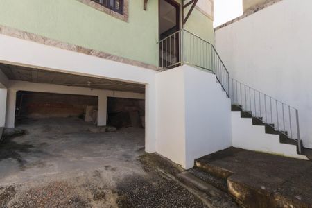 Garagem de casa para alugar com 3 quartos, 92m² em Alcantara, São Gonçalo
