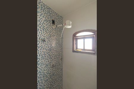 Banheiro de casa para alugar com 3 quartos, 92m² em Alcantara, São Gonçalo