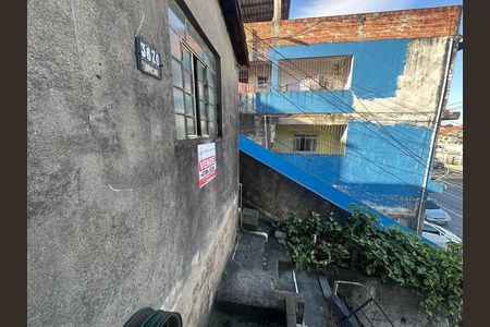Casa à venda com 280m², 2 quartos e 2 vagas Casa à venda com 280m², 2 quartos e 2 vagasQuintal